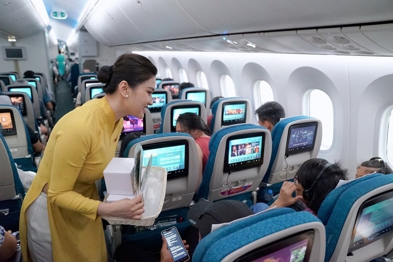 Điểm sáng lớn nhất trong bức tranh tài chính năm qua là việc Vietnam Airlines đã chính thức khắc phục tình trạng âm vốn chủ sở hữu.