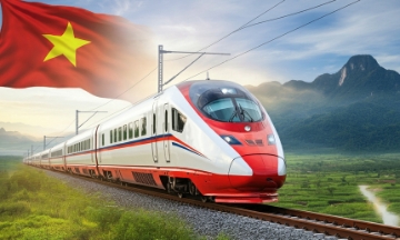 Tàu năng lượng sạch được xem là bước thử cho giao thông xanh.