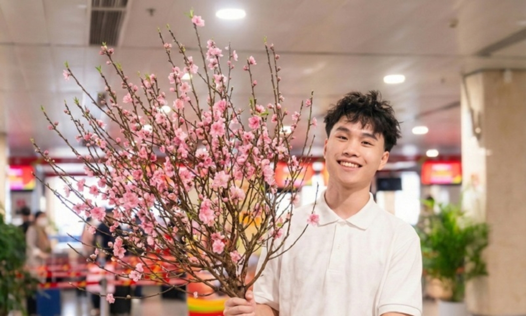 Từ ngày hôm nay (15/1) các hãng hàng không chính thức triển khai dịch vụ vận chuyển mai đào dịp tết 2026.