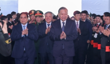 Khởi công nhà máy chế tạo chip bán dẫn đầu tiên tại Việt Nam