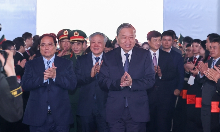 Khởi công nhà máy chế tạo chip bán dẫn đầu tiên tại Việt Nam