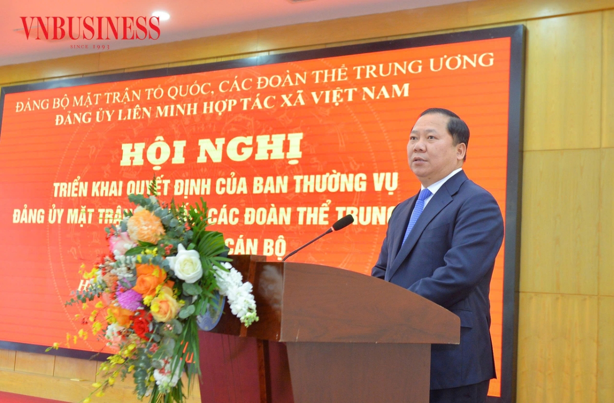 Ông Nguyễn Phi Long phát biểu chỉ đạo tại hội nghị.