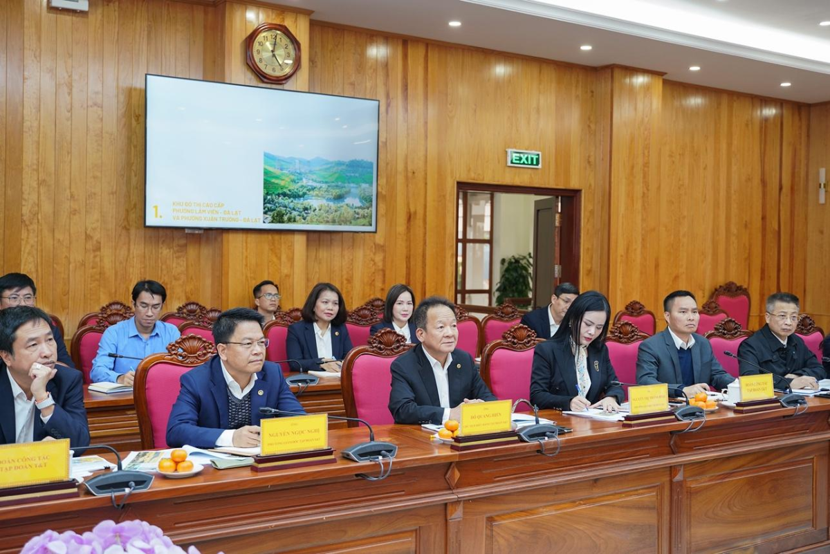 Quang cảnh buổi làm việc. (Ảnh: Cổng thông tin điện tử tỉnh Lâm Đồng)