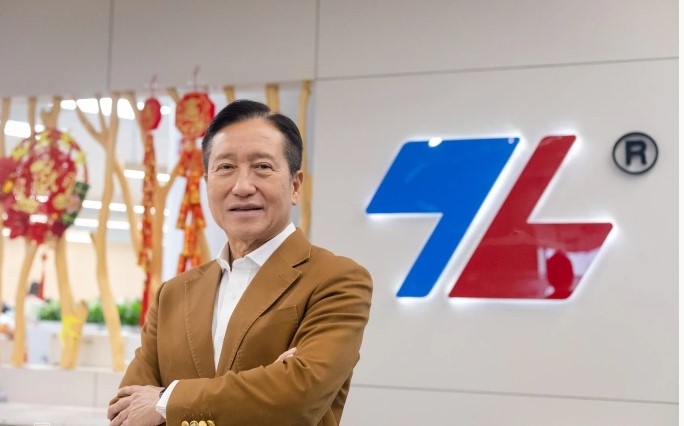 Nếu nhìn bằng lăng kính của một năm nhiều biến động, câu chuyện ông chủ Tập đoàn Thiên Long Cô Gia Thọ bán 65% cổ phần cho đối tác Nhật Bản, khi đang ở trên đỉnh cao gợi mở một khái niệm đáng suy ngẫm: chữ đủ.