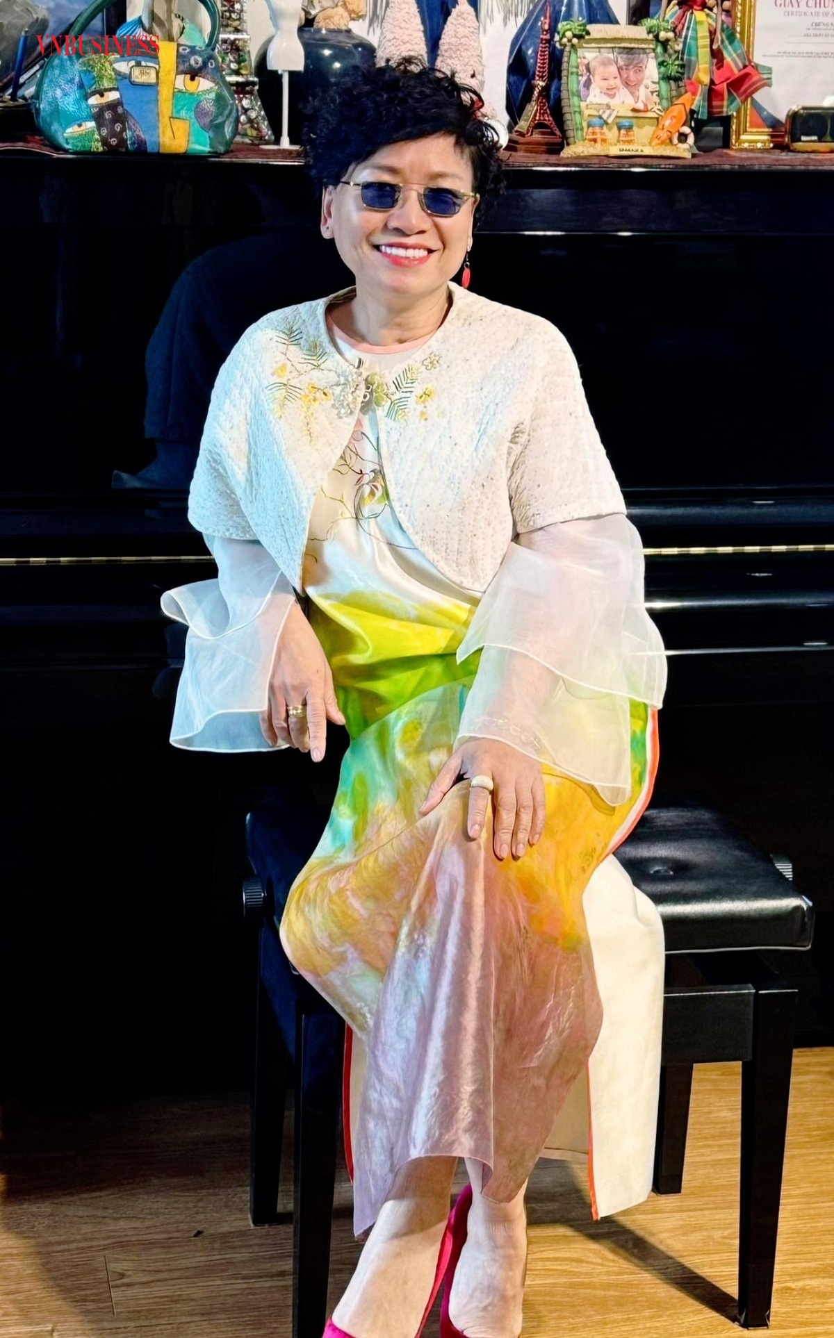 Nhà thiết kế Xuân Thu.