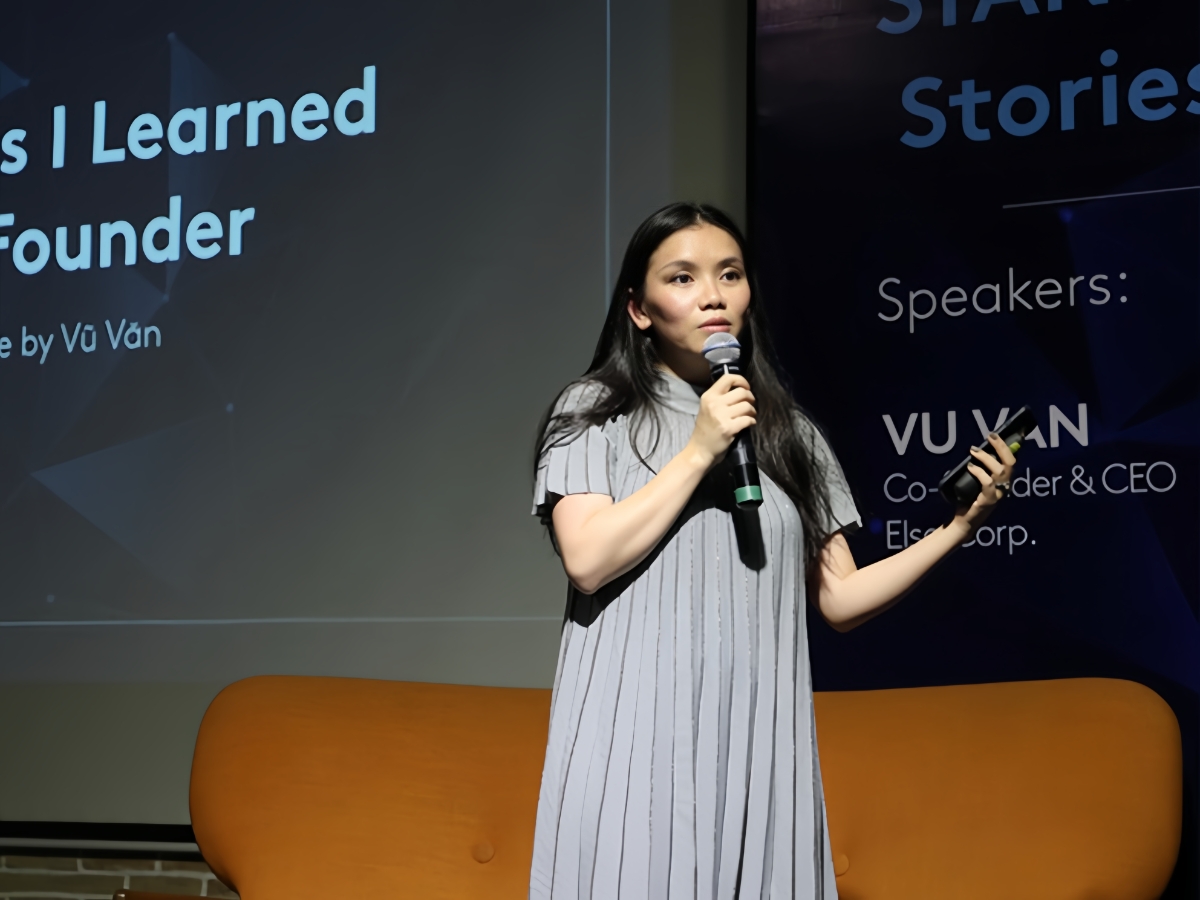 Cô gái nhỏ bé người Việt - CEO ELSA Speak Văn Đinh Hồng Vũ và cuộc "viễn chinh" công nghệ từ một thập kỷ trước.