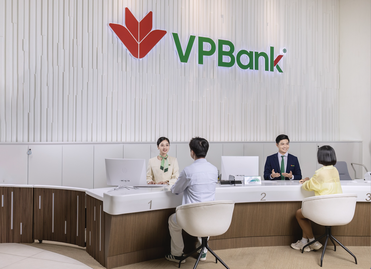 Trong năm 2025, thu nhập bình quân mỗi tháng của nhân viên VPBank đạt 33,23 triệu đồng.