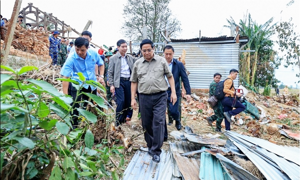 Chiến dịch Quang Trung” thần tốc xây dựng lại, sửa chữa nhà ở cho các gia đình có nhà bị thiệt hại do thiên tai, bão lũ