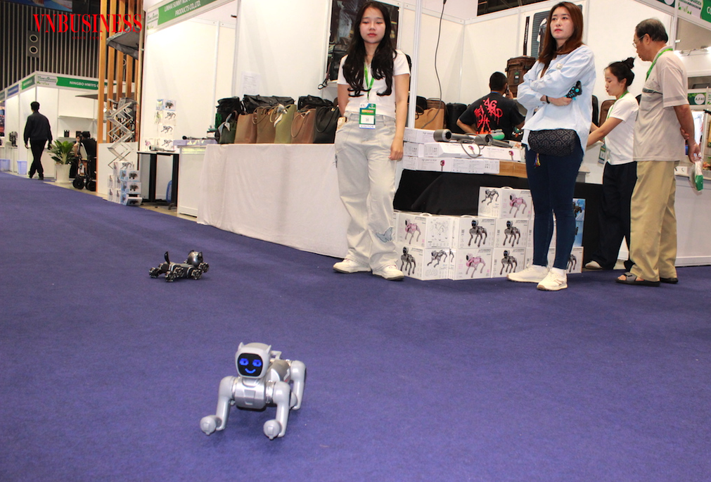 Nhu cầu sử dụng robot và AI trong sản xuất kinh doanh đang mở ra cơ hội tăng trưởng cho các DN công nghệ ở Việt Nam.