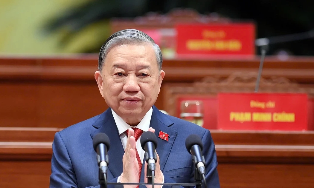 Thống nhất tuyệt đối bầu đồng chí Tô Lâm, Tổng Bí thư Ban Chấp hành Trung ương Đảng khóa XIII tái cử chức Tổng Bí thư Ban Chấp hành Trung ương Đảng khóa XIV.