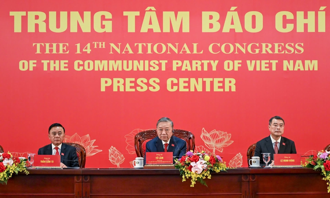 Tổng Bí thư Tô Lâm trả lời câu hỏi của phóng viên báo chí.