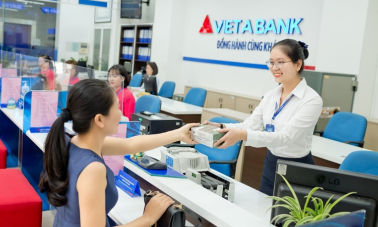 Chất lượng tín dụng của VietABank biến động mạnh, nợ xấu vượt 1.160 tỷ đồng