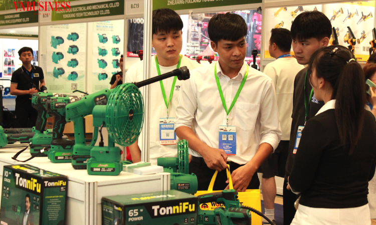 Tận dụng FDI làm “bà đỡ” cho nội địa hóa: Bài toán cần lời giải chiến lược