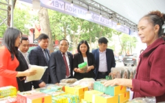 Hàng hóa đến từ các HTX chủ yếu là sản phẩm OCOP tiêu biểu của các tỉnh, thành phố.