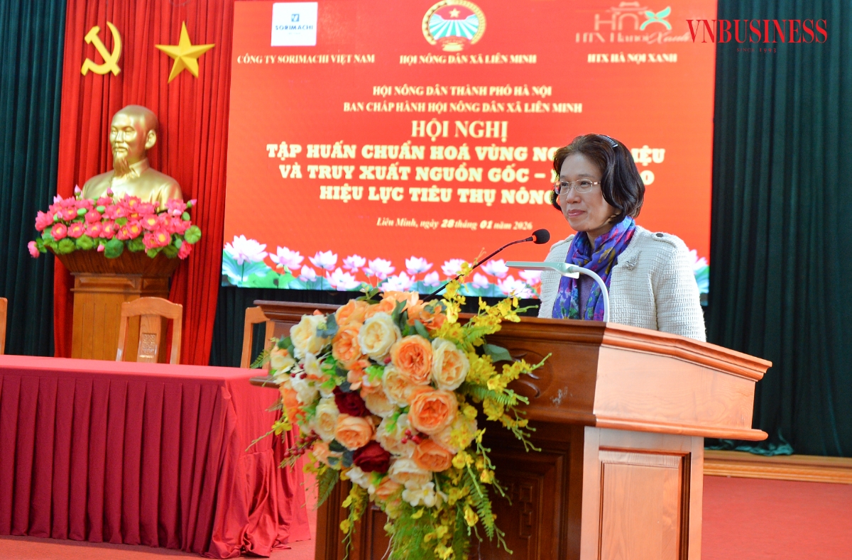 Phó Chủ tịch Liên minh HTX Việt Nam Nguyễn Thị Hoài Linh phát biểu tại Hội nghị.