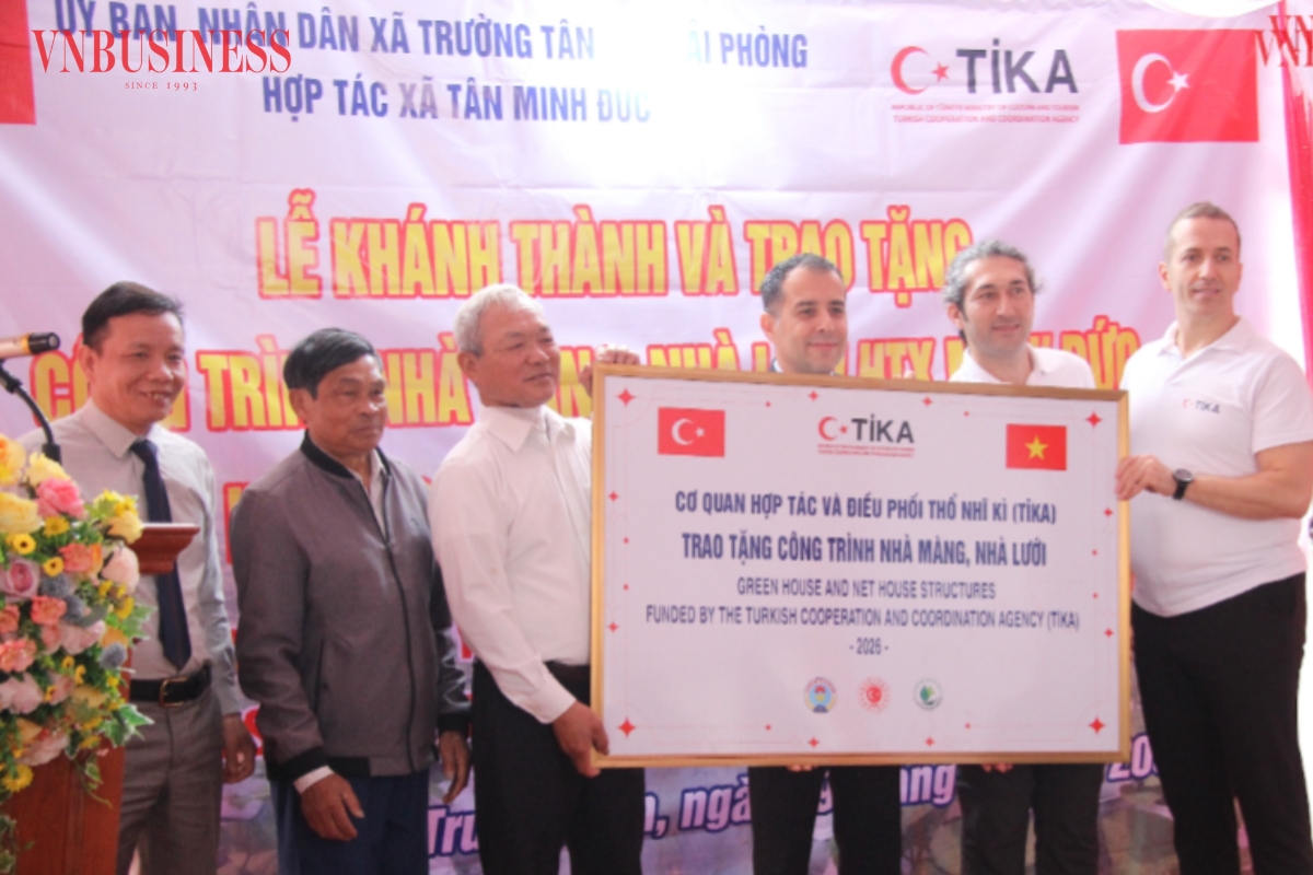 Tổ chức TIKA chính thức trao tặng công trình nhà màng, nhà lưới cho HTX Tân Minh Đức.