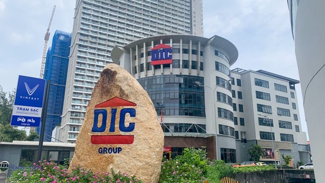 Hàng triệu cổ phiếu DIG thuộc sở hữu của gia đình Chủ tịch DIC Corp bị bán giải chấp