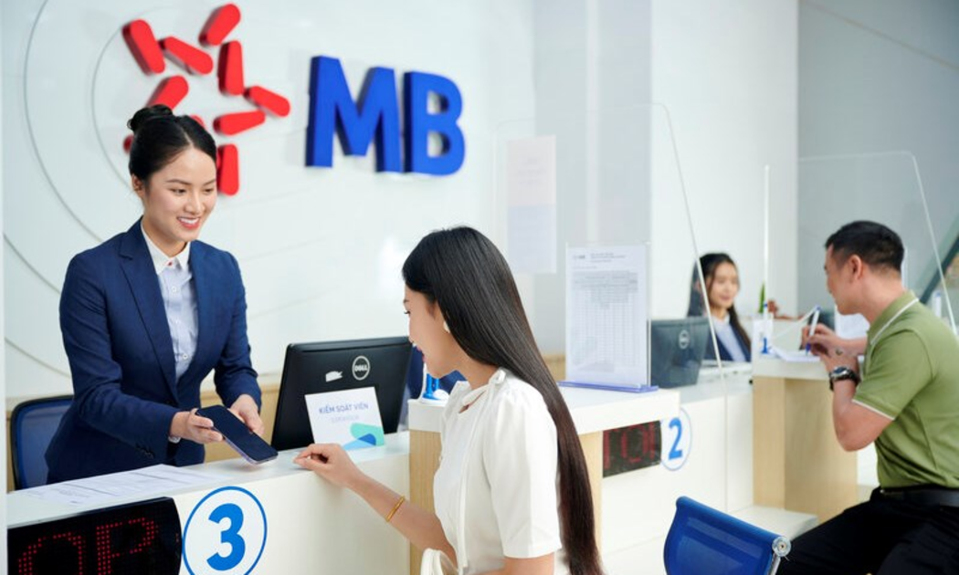 Trong năm 2025, cho vay bất động sản của MBBank tăng gần 90% .