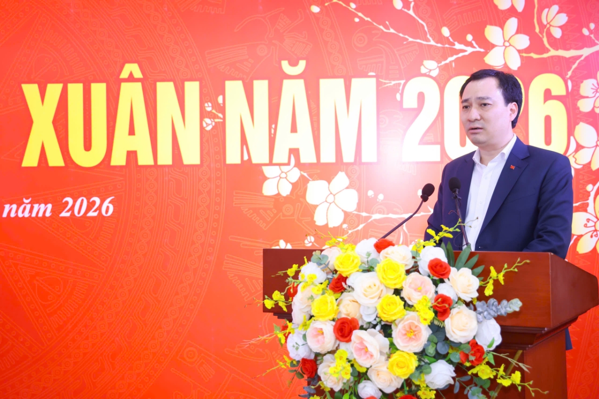 Ông Vũ Văn Tiến, Ủy viên Đoàn Chủ tịch, Trưởng ban Tuyên giáo Cơ quan Ủy ban Trung ương Mặt trận Tổ quốc Việt Nam, phát biểu tại hội nghị.