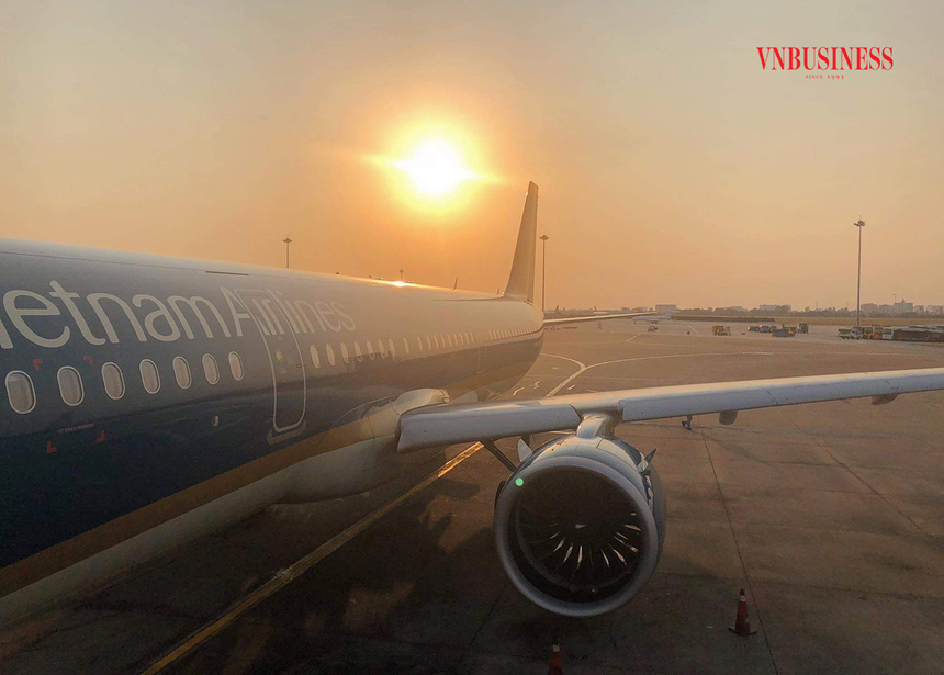 Vietnam Airlines lại báo lãi giảm