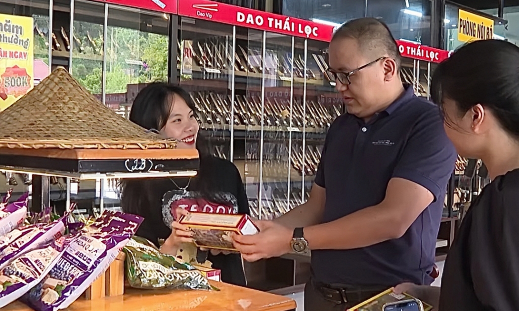 Sản phẩm OCOP có bảo hộ thương hiệu được khách hàng ưu tiên lựa chọn.