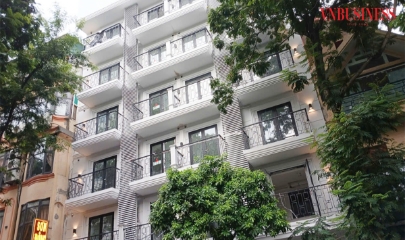 nhà phố cổ ven hồ Tây