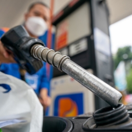 Một số thời điểm đã xuất hiện hiện tượng bán cầm chừng dầu diesel, nhất là tại khu vực miền Bắc.