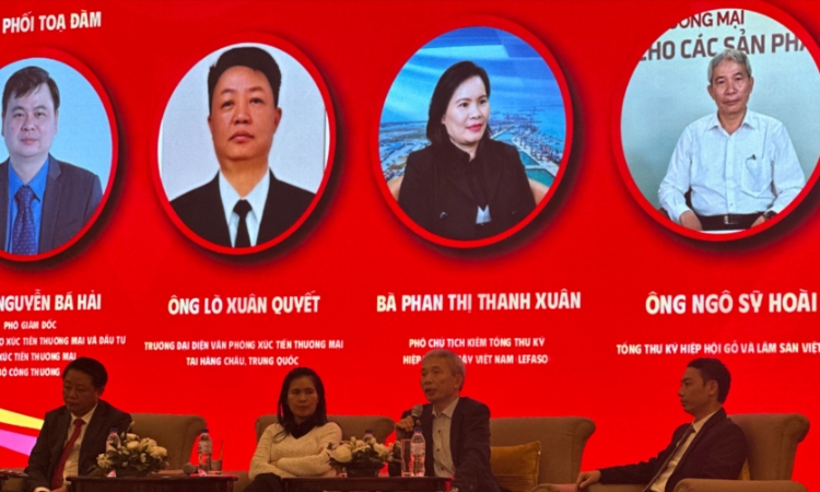 Ngành hàng xuất khẩu chủ lực nín thở chờ kết quả đàm phán Hiệp định thương mại đối ứng Việt Nam - Hoa Kỳ