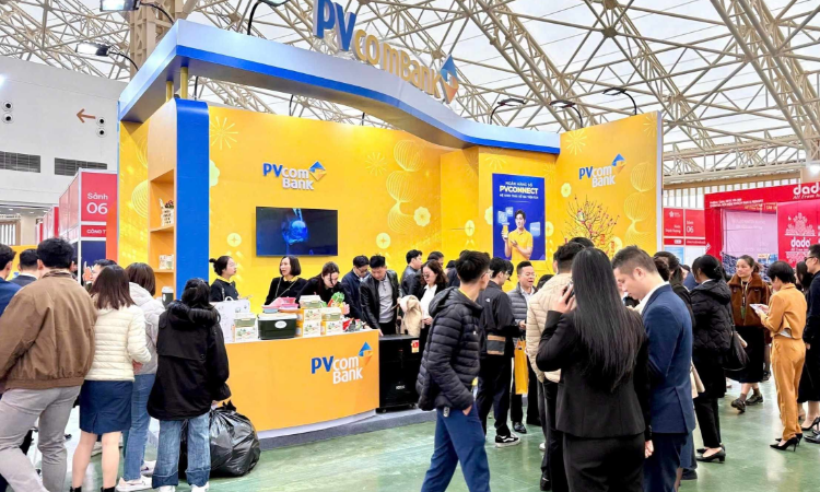 PVcomBank: Lợi nhuận tăng mạnh, tín dụng vẫn chịu áp lực