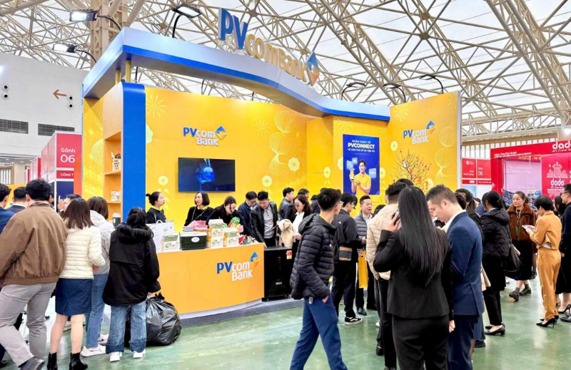 PVcomBank: Lợi nhuận tăng mạnh, tín dụng vẫn chịu áp lực