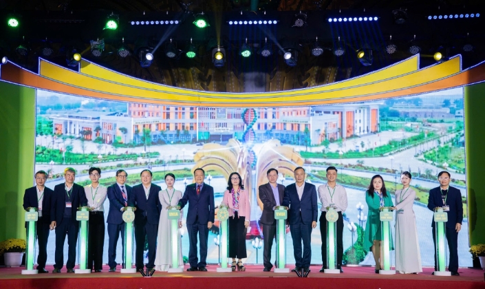 Sàn thương mại điện tử VNUA-MART chính thức được ra mắt, là công cụ hỗ trợ kết nối thị trường, thúc đẩy chuyển đổi số cho HTX, doanh nghiệp nông nghiệp.