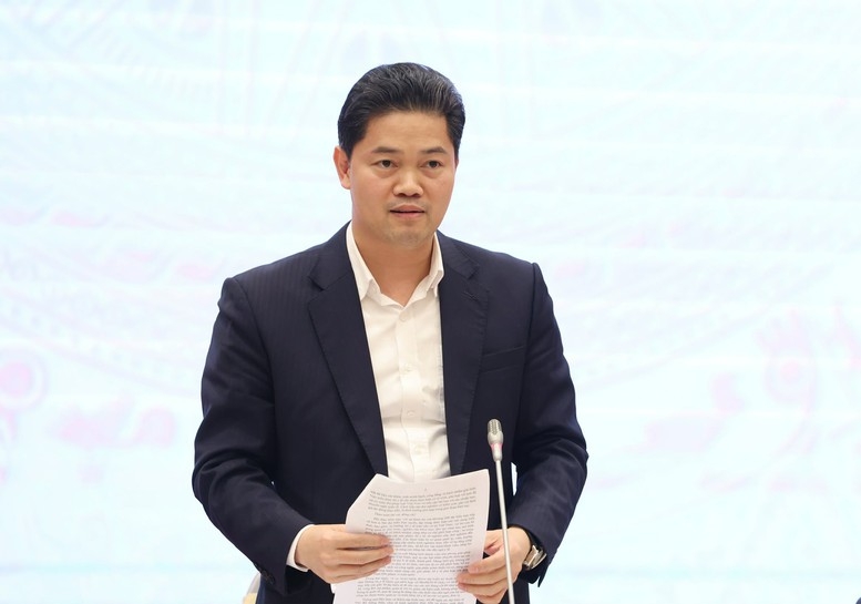 Thứ trưởng thường trực Bộ Y tế Vũ Mạnh Hà thông tin tại họp báo.