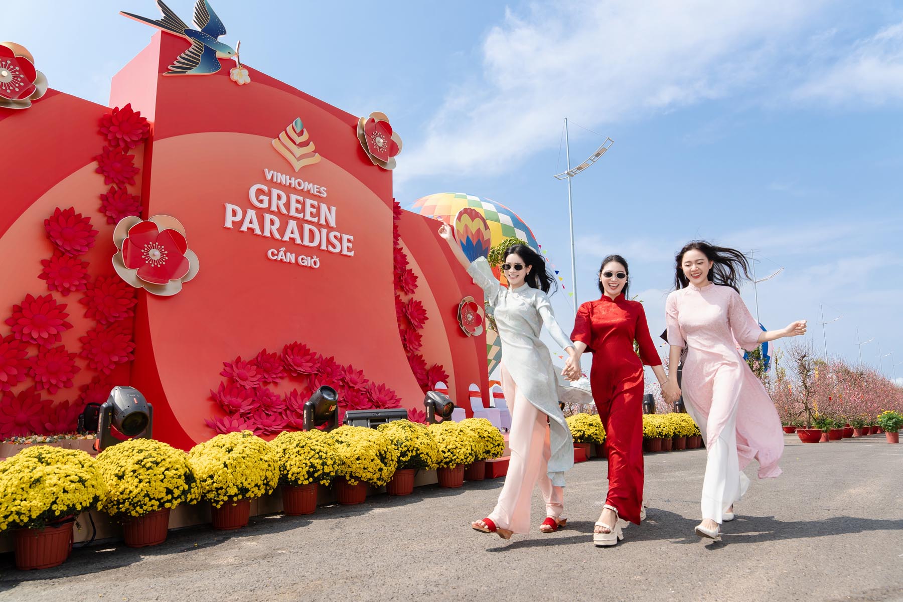 Lễ hội Xuân Cần Giờ quy mô lớn bậc nhất tại Đông Nam Bộ.