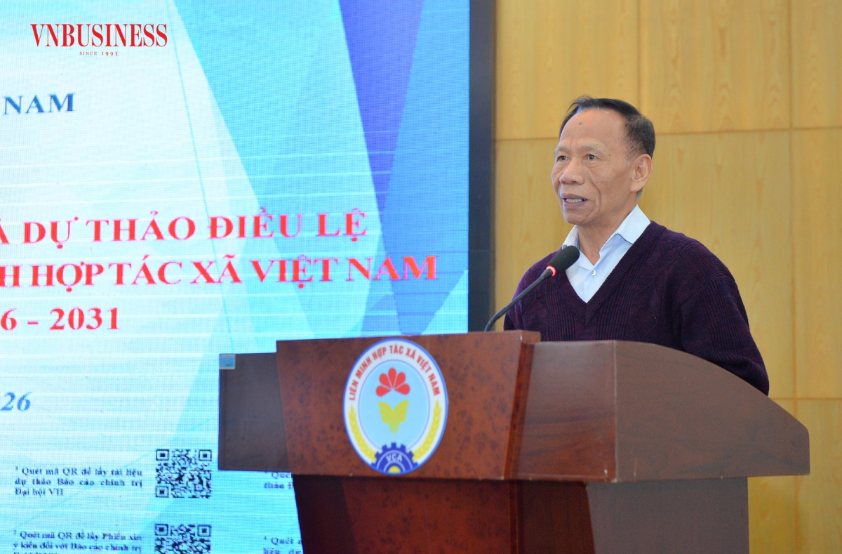 Chuyên gia nông nghiệp Hoàng Trọng Thủy phát biểu tại Hội nghị.