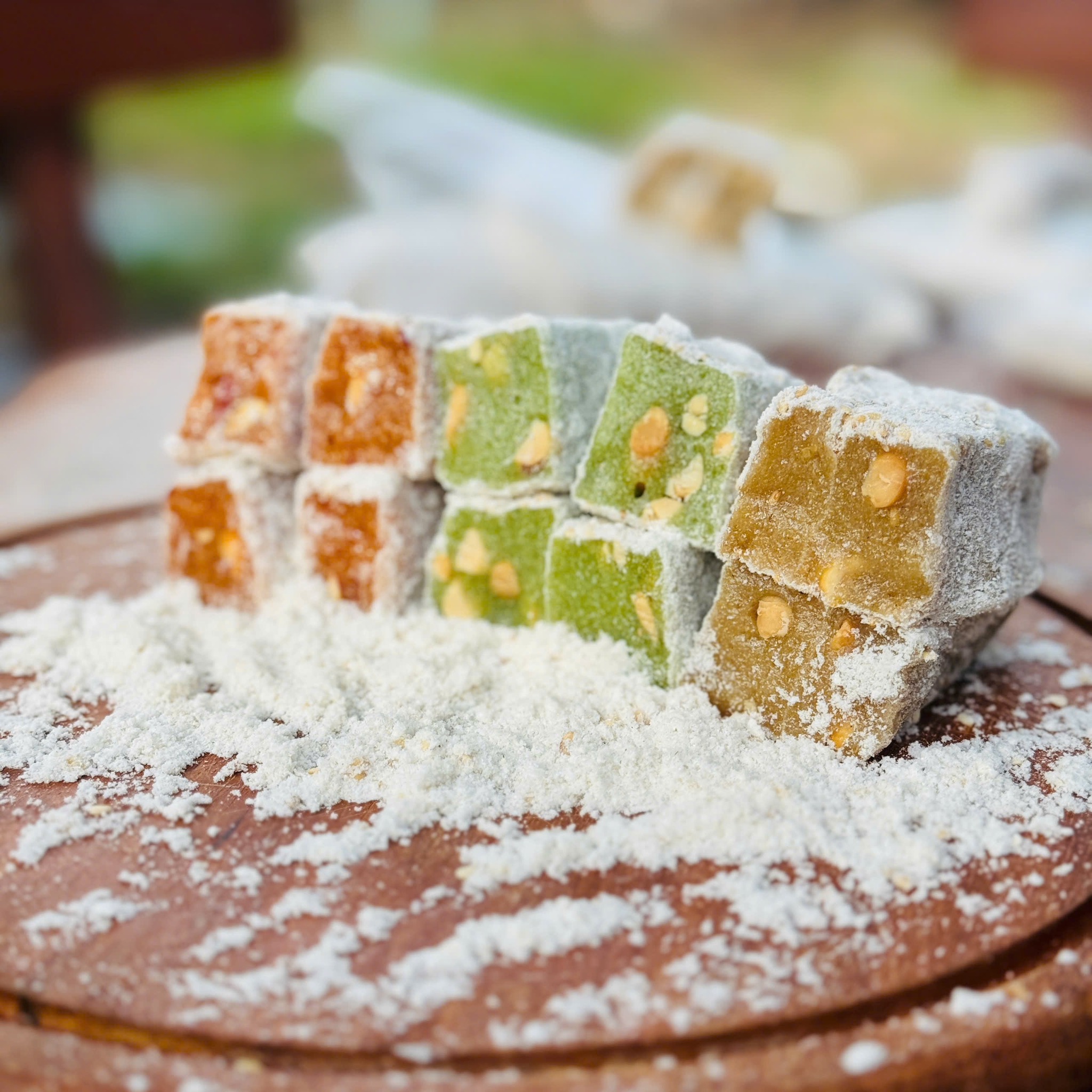 Đặc sản mang “vị quê” được nhiều người lựa chọn.