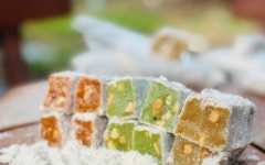 Đặc sản mang “vị quê” được nhiều người lựa chọn.