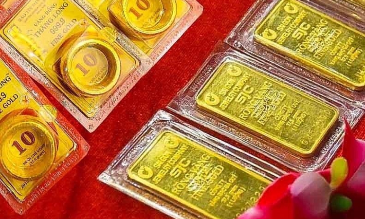 Giá vàng trong nước tăng hàng triệu đồng, giá bán ra vượt 181 triệu đồng/lượng