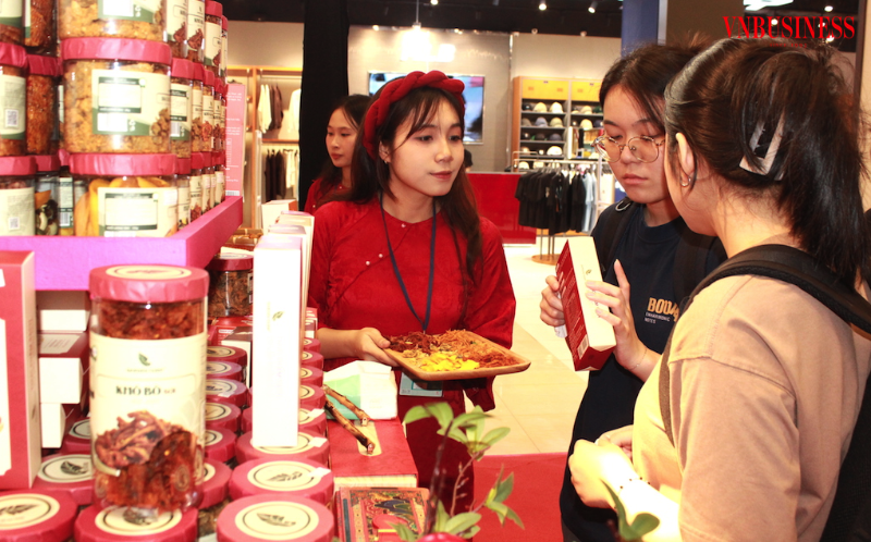 Mở lối cho đặc sản vùng miền: Từ phiên chợ Tết đến sàn thương mại điện tử