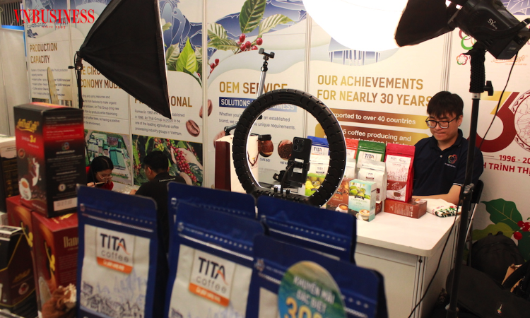 Doanh nghiệp xuất khẩu: Duy trì lợi thế cạnh tranh dài hạn bằng ‘số hóa’