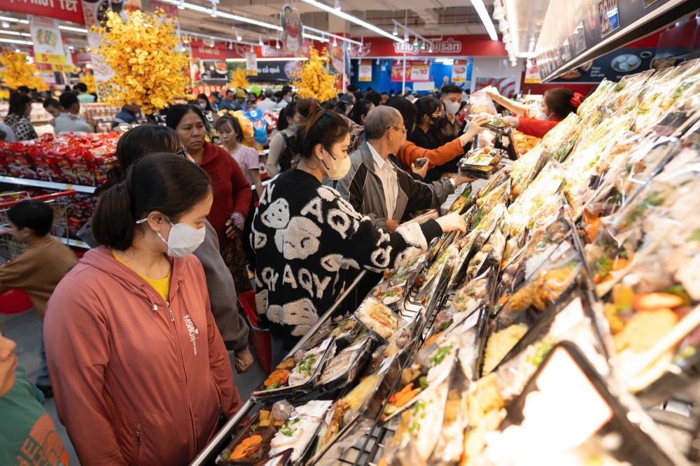 Tiêu dùng nội địa dần giữ vai trò trụ cột tăng trưởng.