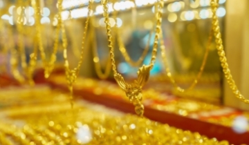 Cận ngày vía Thần Tài, vàng nhẫn hút khách, vượt giá vàng miếng
