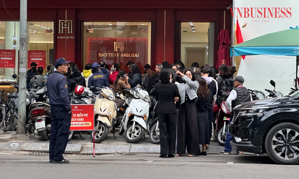 Mua vàng ngày vía Thần Tài