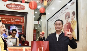 Giá vàng sau ngày vía Thần Tài sẽ ra sao, ai là người hưởng lợi thực sự?