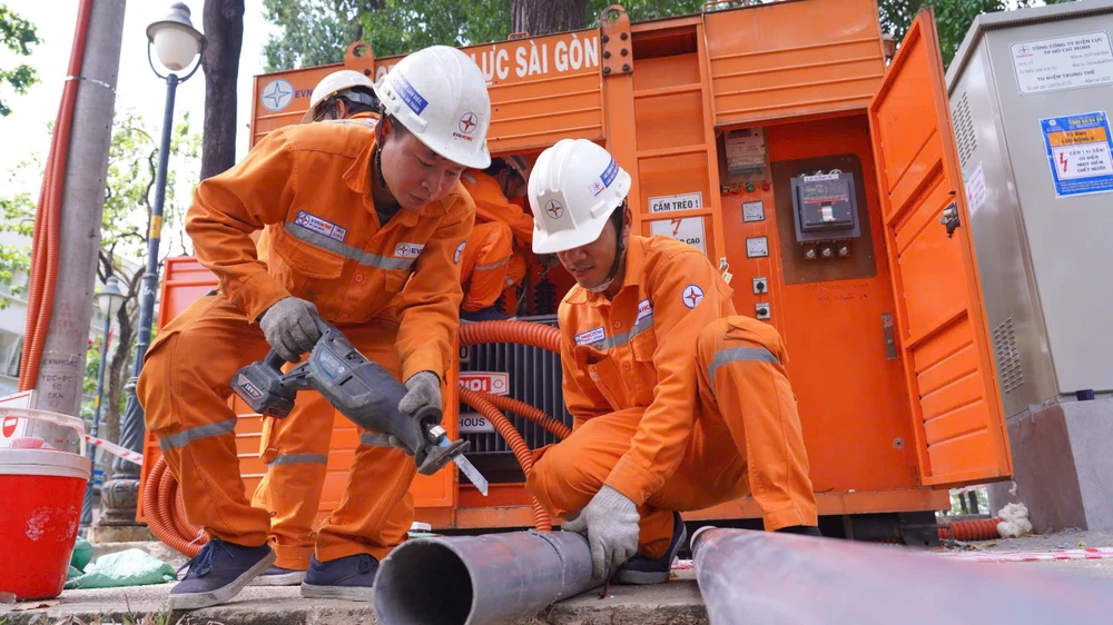 "Cởi trói" cơ chế để DNNN thực sự giữ vai trò "sếu đầu đàn".