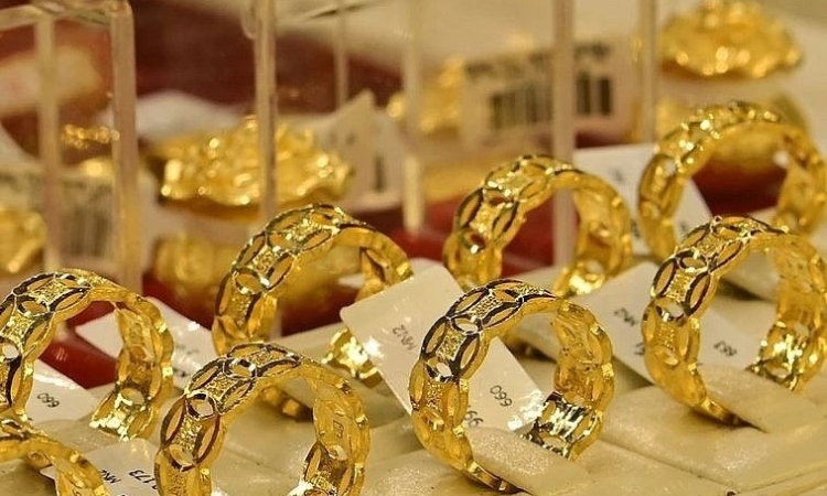 Thị trường vàng trong nước diễn ra sự phân hoá