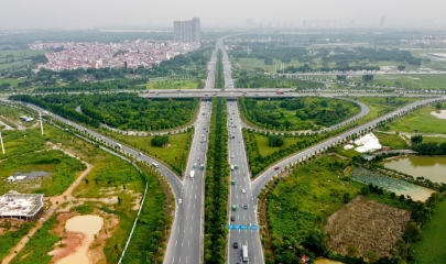 Đại gia địa ốc ‘vung tiền’ gom đất, hết thời ‘neo giá ảo’