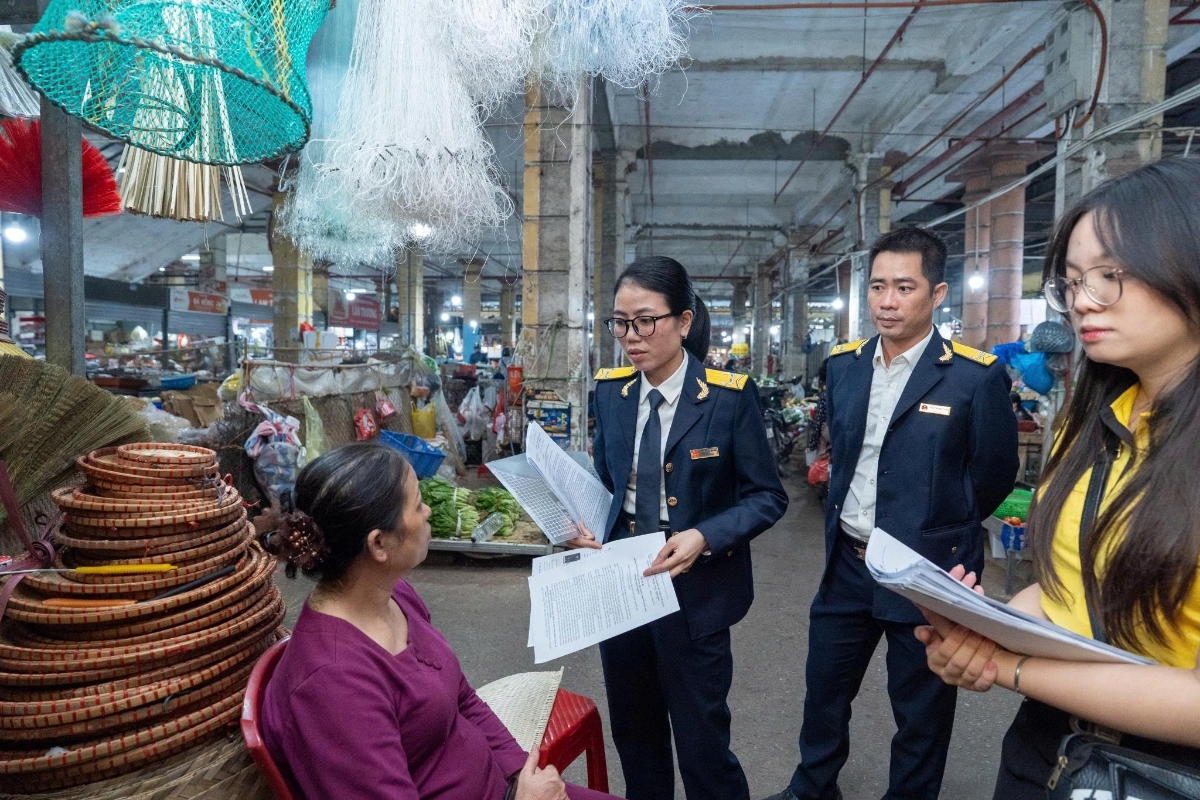 Các hộ kinh doanh cần minh bạch dòng tiền để tránh rủi ro về thuế.