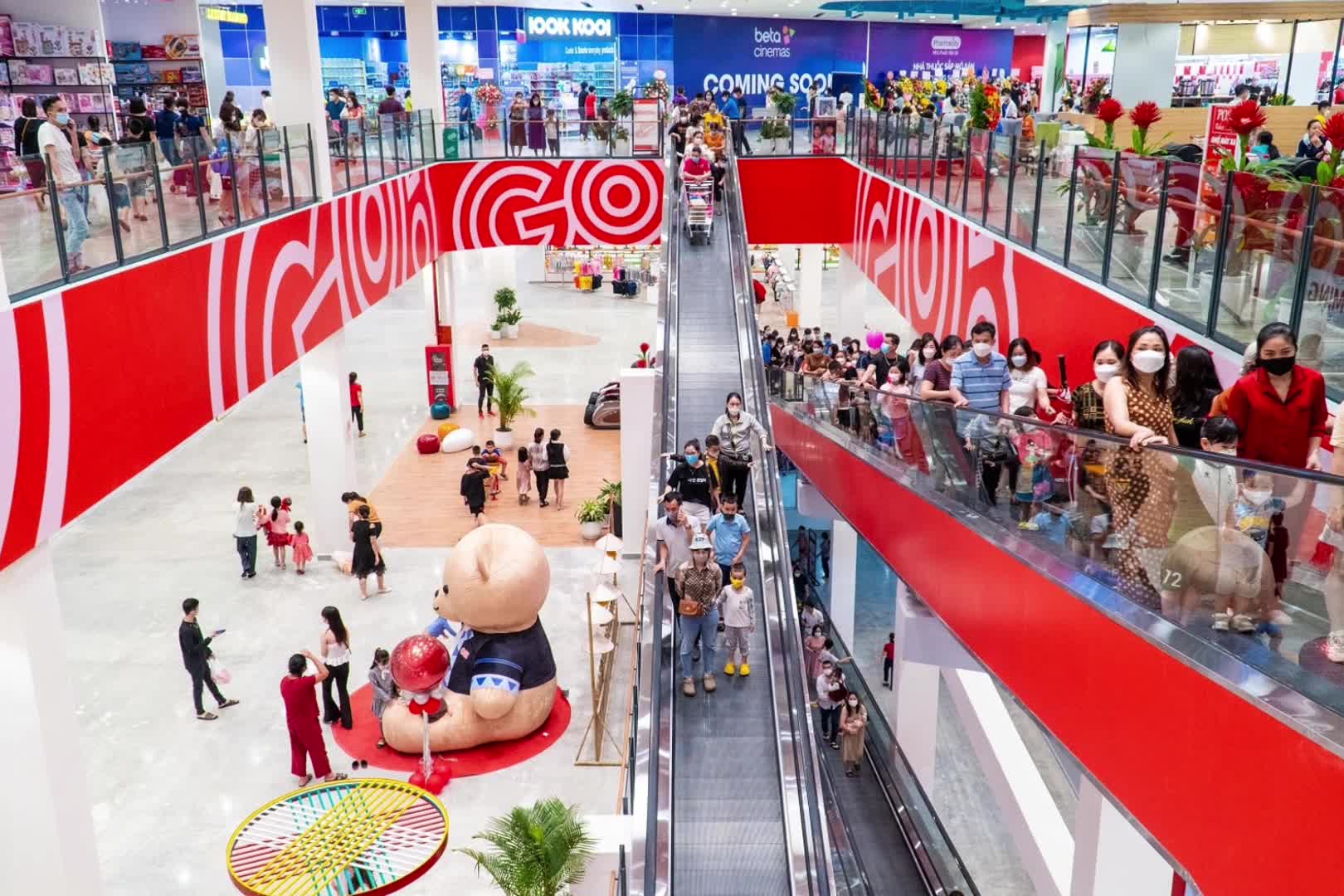 Một trung tâm thương mại GO! thu hút đông đảo người tiêu dùng tại Việt Nam.
