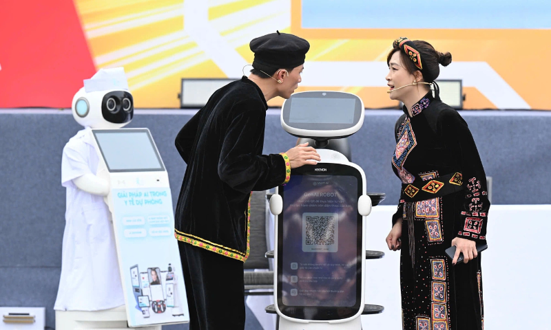 ‘Gỡ phí’ để hộ kinh doanh tăng tốc chuyển đổi số