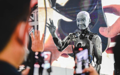 AI ngày càng được tích hợp sâu vào các nền tảng số, từ giáo dục đến an ninh mạng.